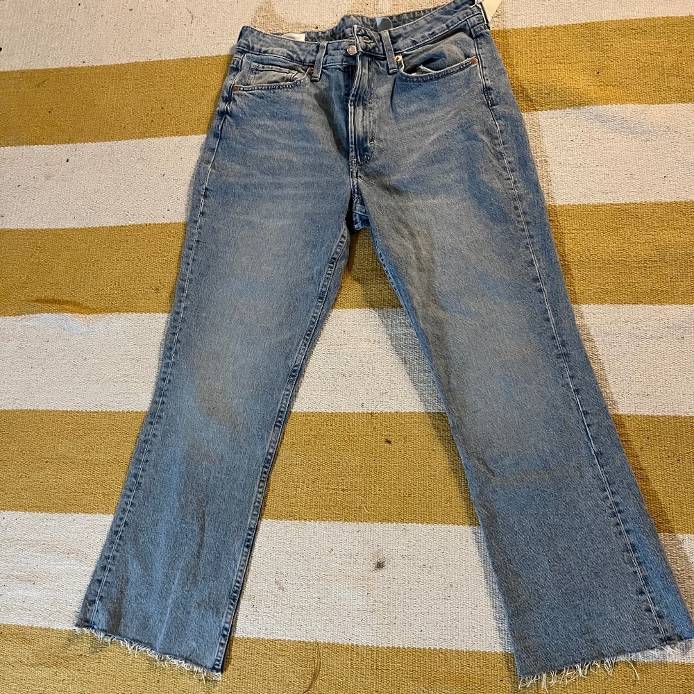 Levi Flares - Picture 3 of 5
